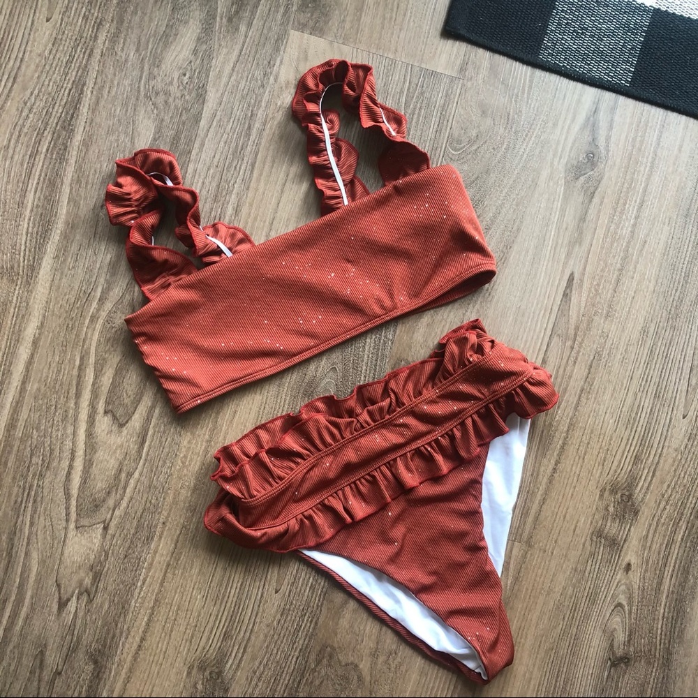 ✨metallic rust ruffle two piece✨